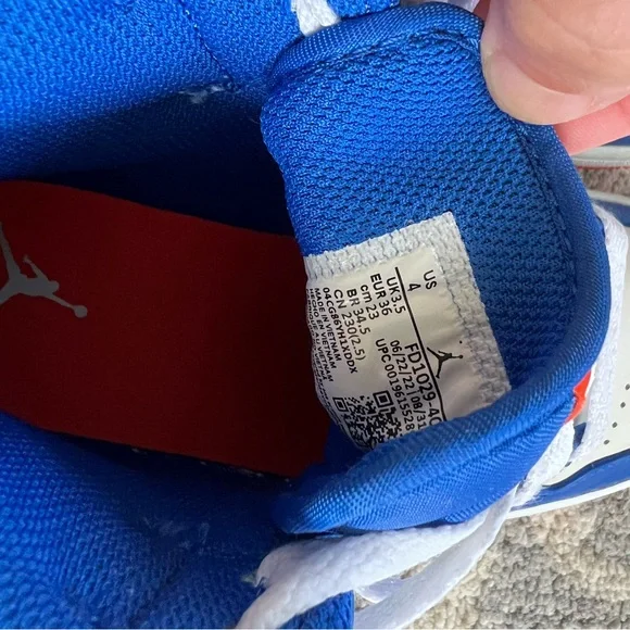 Nike Orange Blue and White Jordans - Picture 5 of 5